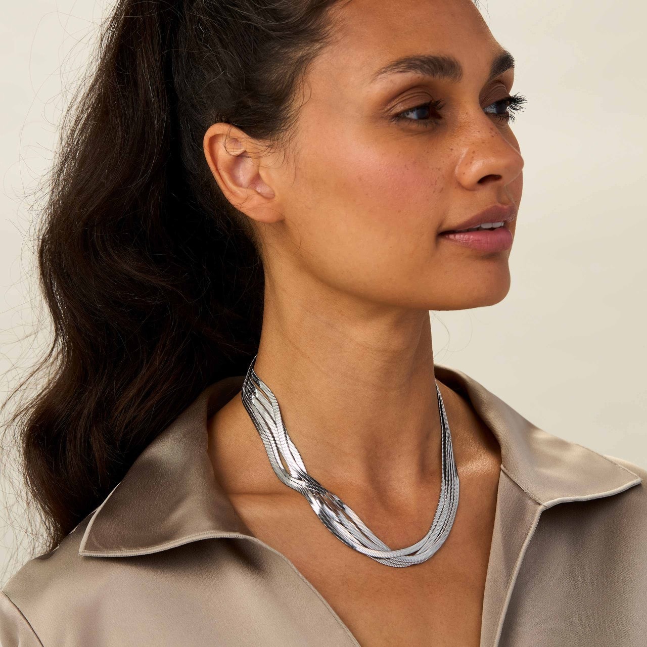 Mehrreihiges Schlangenketten-Collier silberfarben – elegantes Damen Halscollier